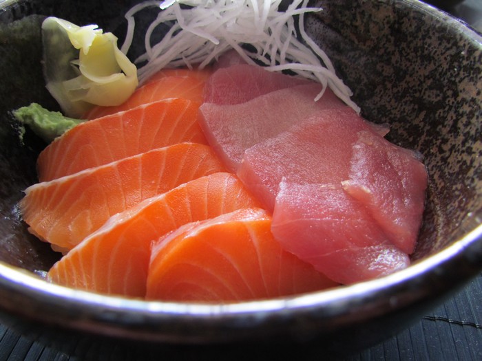 chirashisushi de thon et saumon